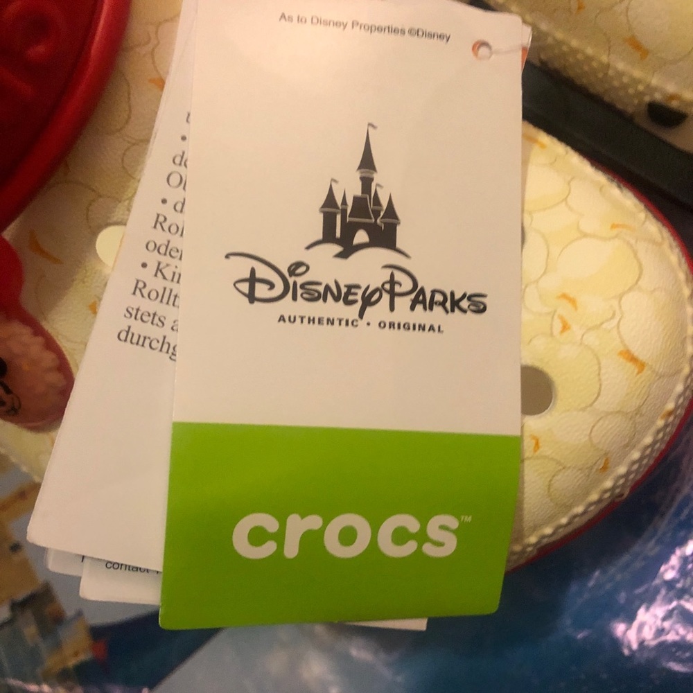 Walt Disney World Parks Balloon Mickey Popcorn CROCS NWT - M 6 W 8 - Rare - Picture 4 of 6